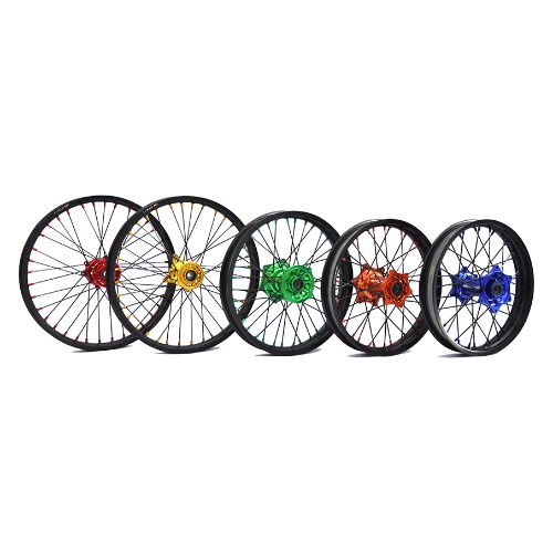 Wheel Yamaha WR 250 F (25-26) rear 18x2.15 blue DS50.RB35B