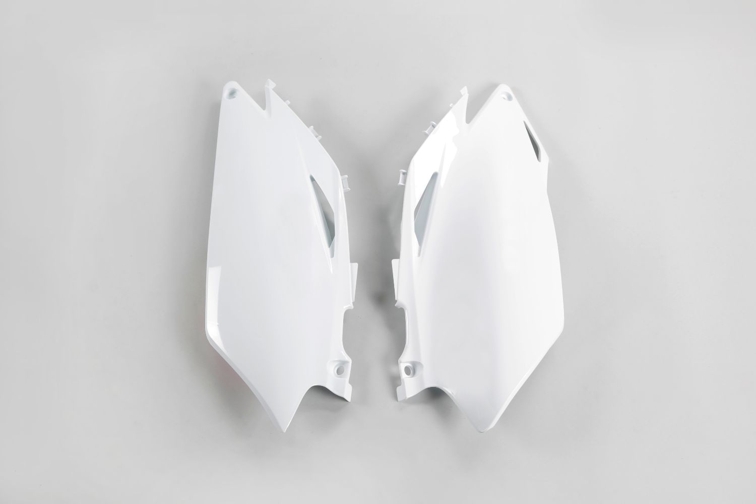 Side number plates Honda CRF 450 R (09-10) white* HO04638-041